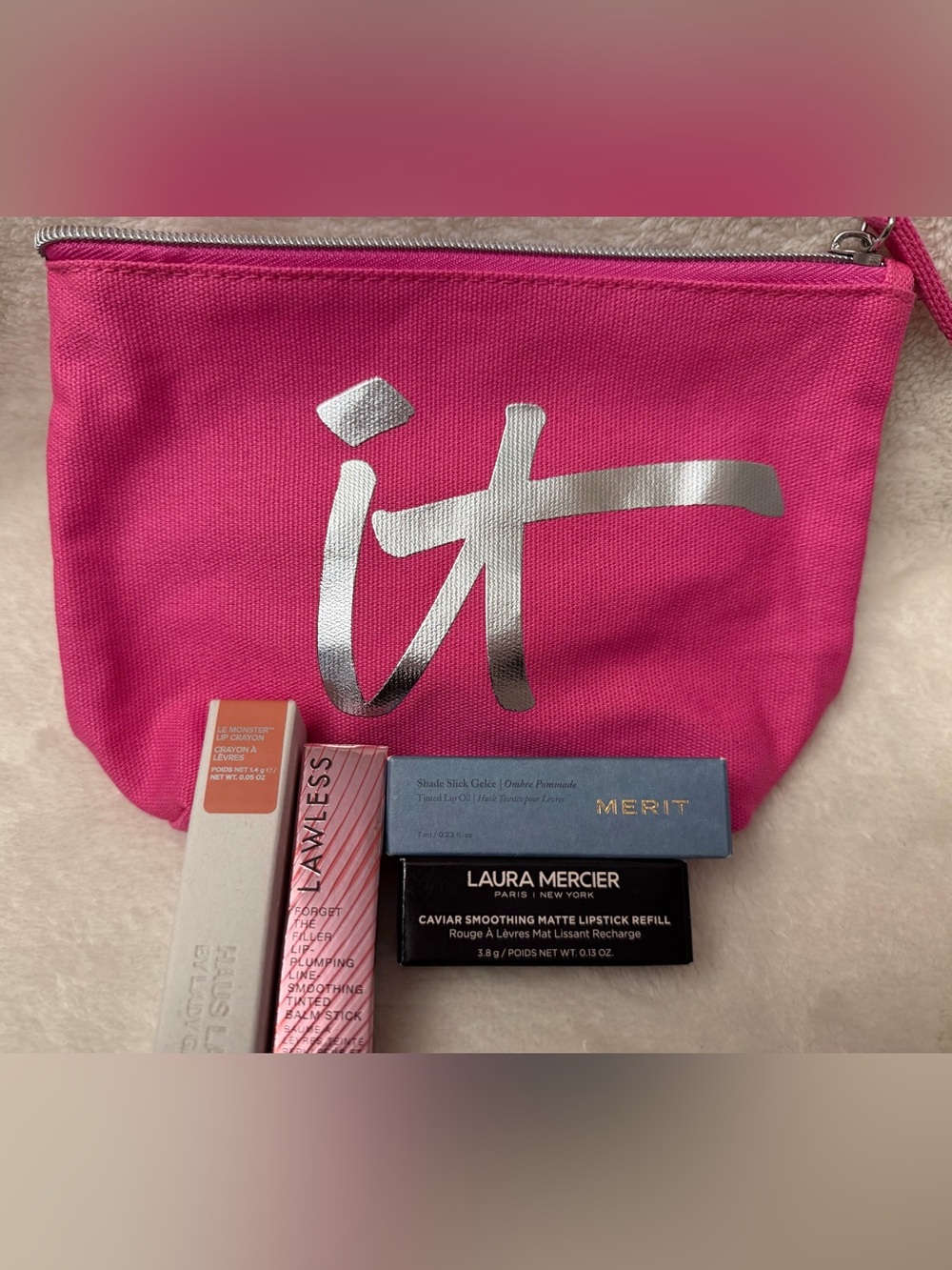 5-Piece Luxury Lip Bundle: Haus Labs, MERIT, Laura Mercier, Lawless & Pink Pouch